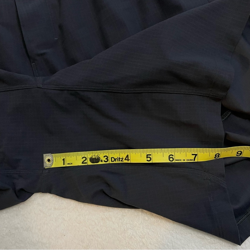 Lululemon Mens Cross Chill Short - Picture 7 of 11